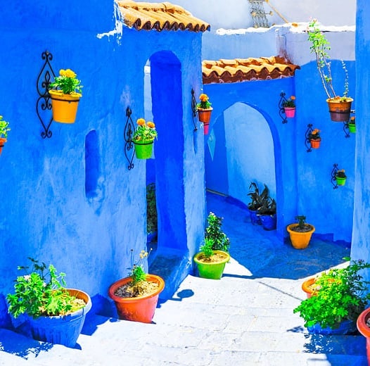 Steps with the Pots - Instagram Spots in Chefchaouen Morocco