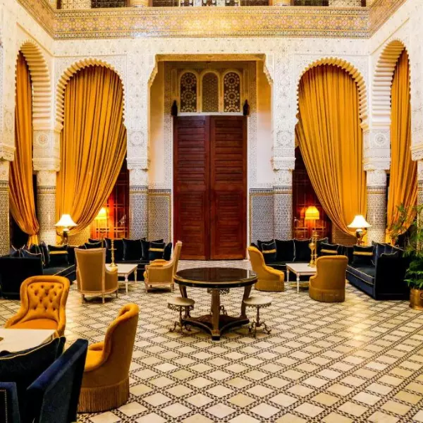 Fez Luxury Hotels: A Blend of Heritage and Opulence